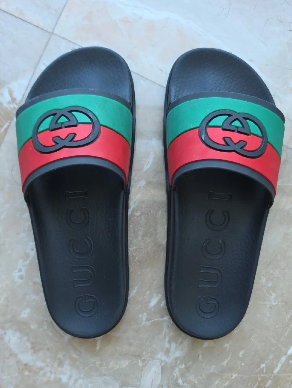 Gucci Slides with Green and Red Straps